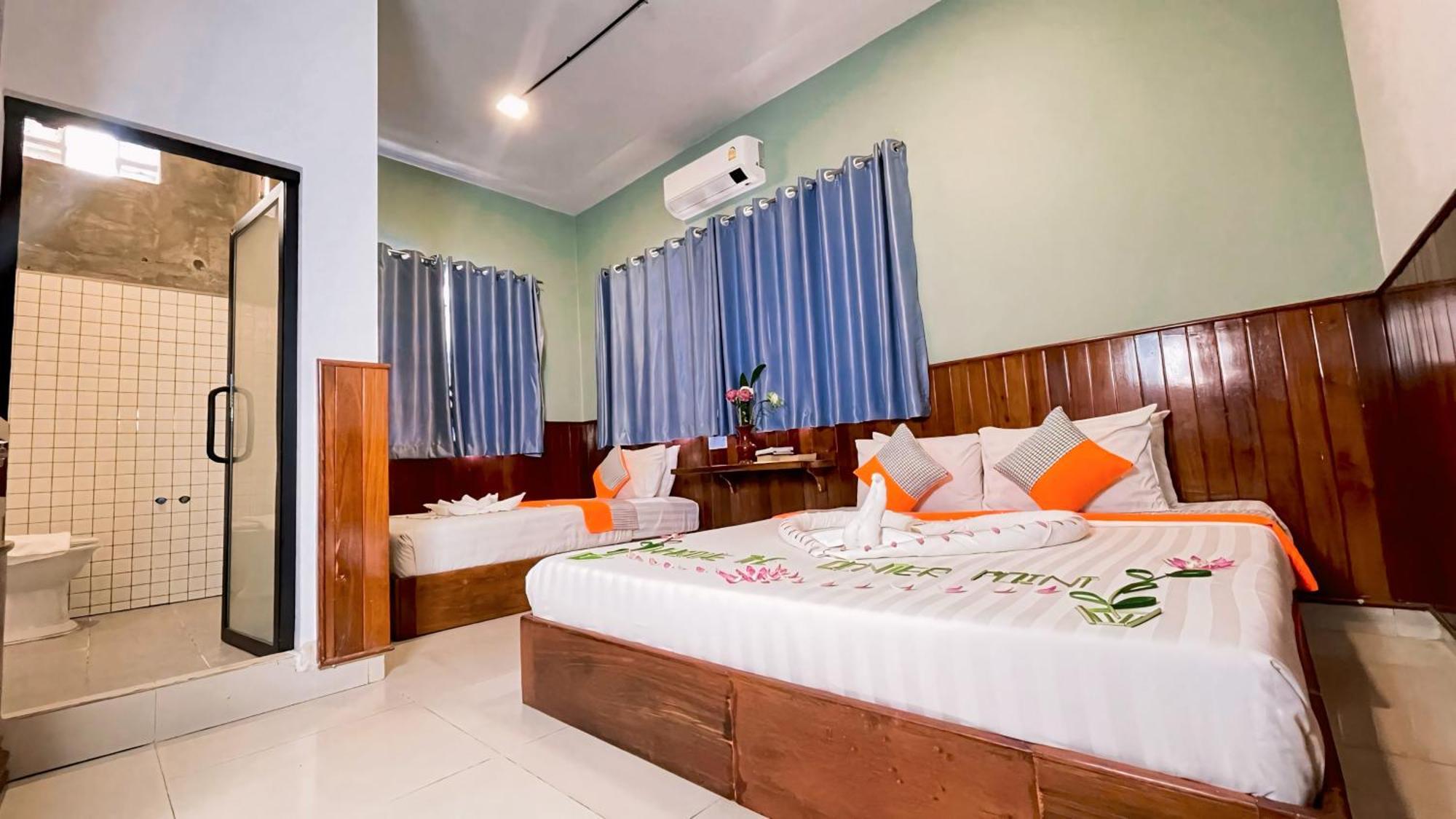 Hotel The Center Point Ciudad de Siem Riep Exterior foto